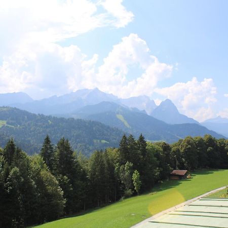 Pfeiffer Alm Am Sonnenhang Mit Blick Auf Die Zugspitze Garmisch-Partenkirchen Eksteriør billede